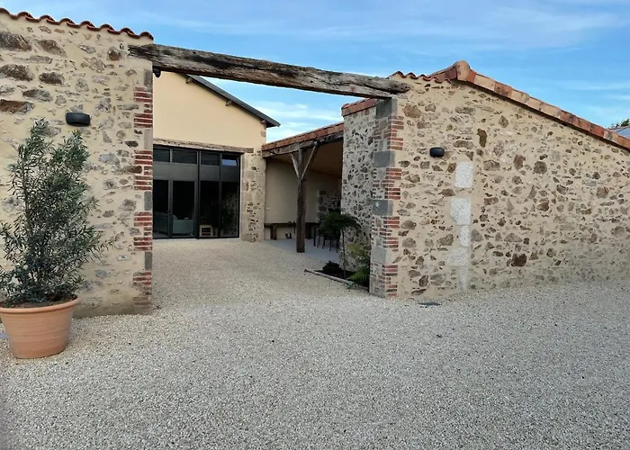 De La Foye - Le Jasmin * Combrand